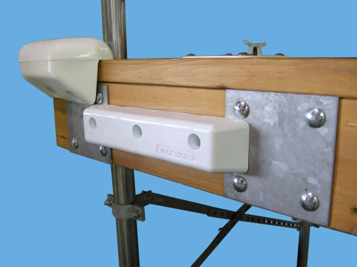 DOCK EDGE Protect™ Heavy Duty PVC Dock Bumper