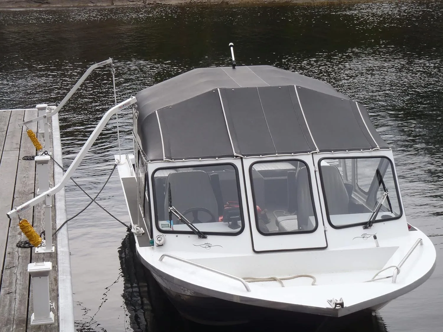 DOCK EDGE Mooring and Docking System (Set of 2) - Includes Lines and Hardware