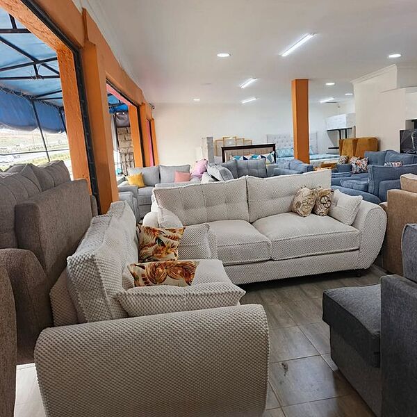 Luxury 5 Seating Bubble Chair