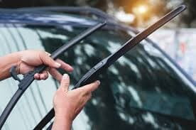 CAR WINDSHIELD WIPERS