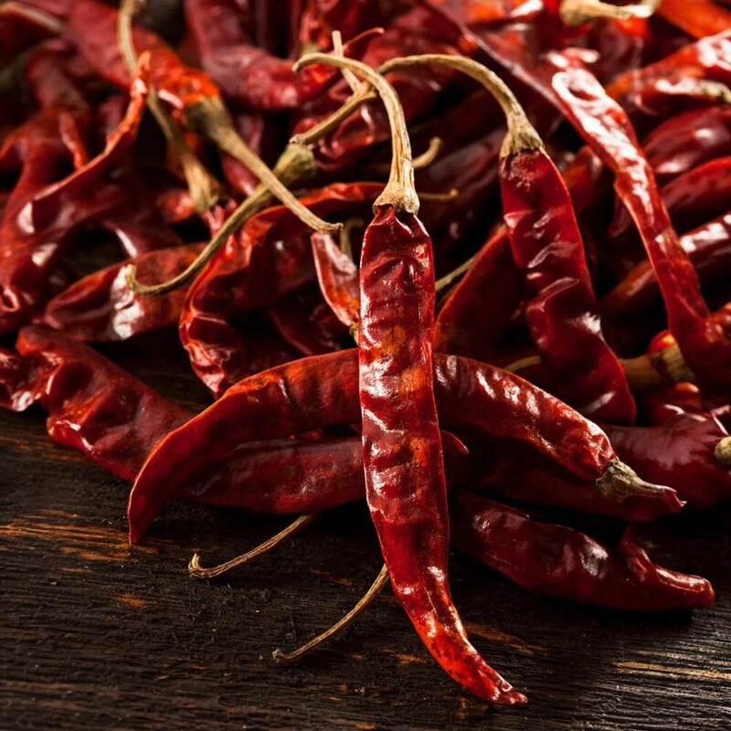 Dry Red Chilli With Stem / Red Pepper