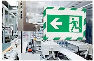 DURABLE DURAFRAME Self-Adhesive Magnetic Letter Sign Holder - Letter Size 8.5 x 11
