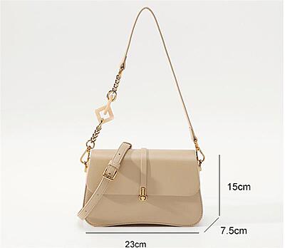GENUINE LEATHE SMALL SQUARE BAG