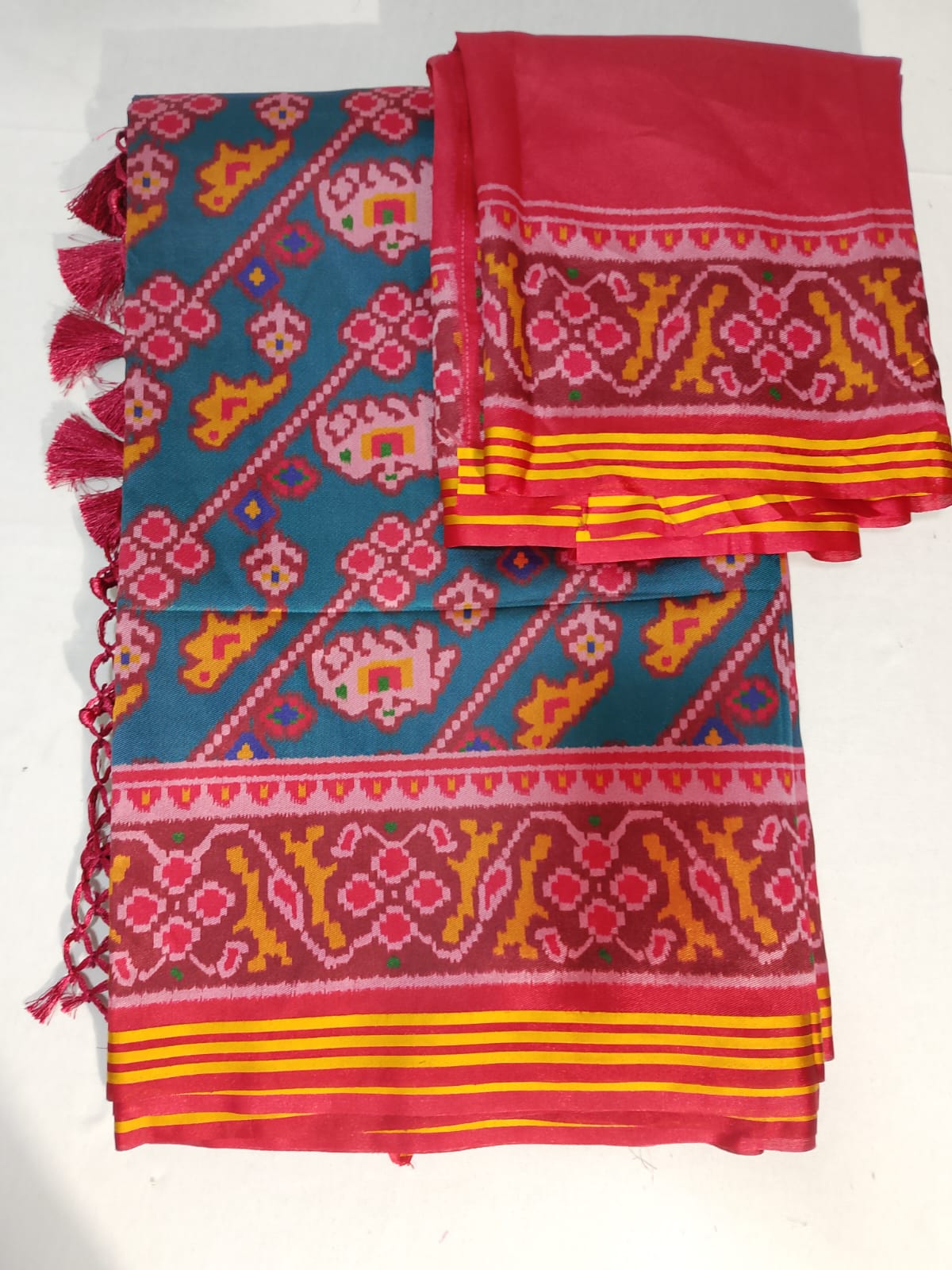 N212: Ready To Ship Beautiful Saree With Stitched Blouse