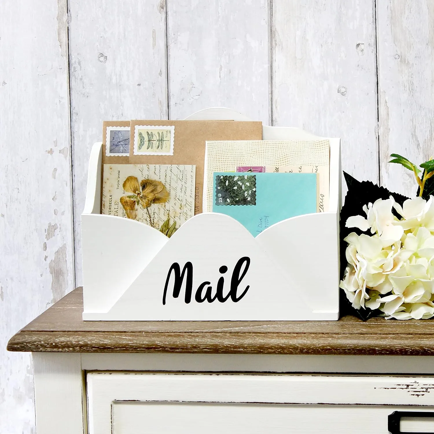 Elegant Designs Homewood Farmhouse Wooden Decorative Envelope-Shaped Desktop Letter Holder