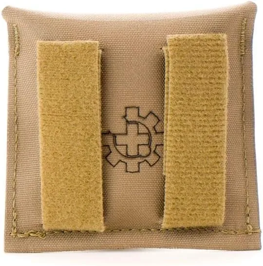 ELEVEN 10 Glove Pouch with Hook & Loop Closure