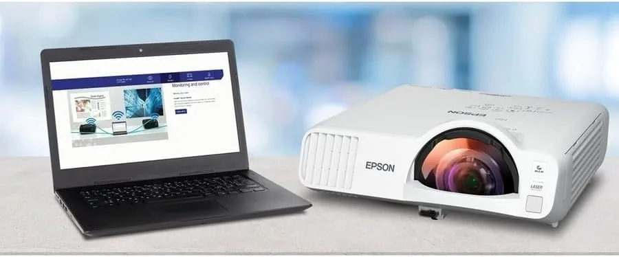 Epson PowerLite L210SW Short Throw 3LCD Projector - 16:10