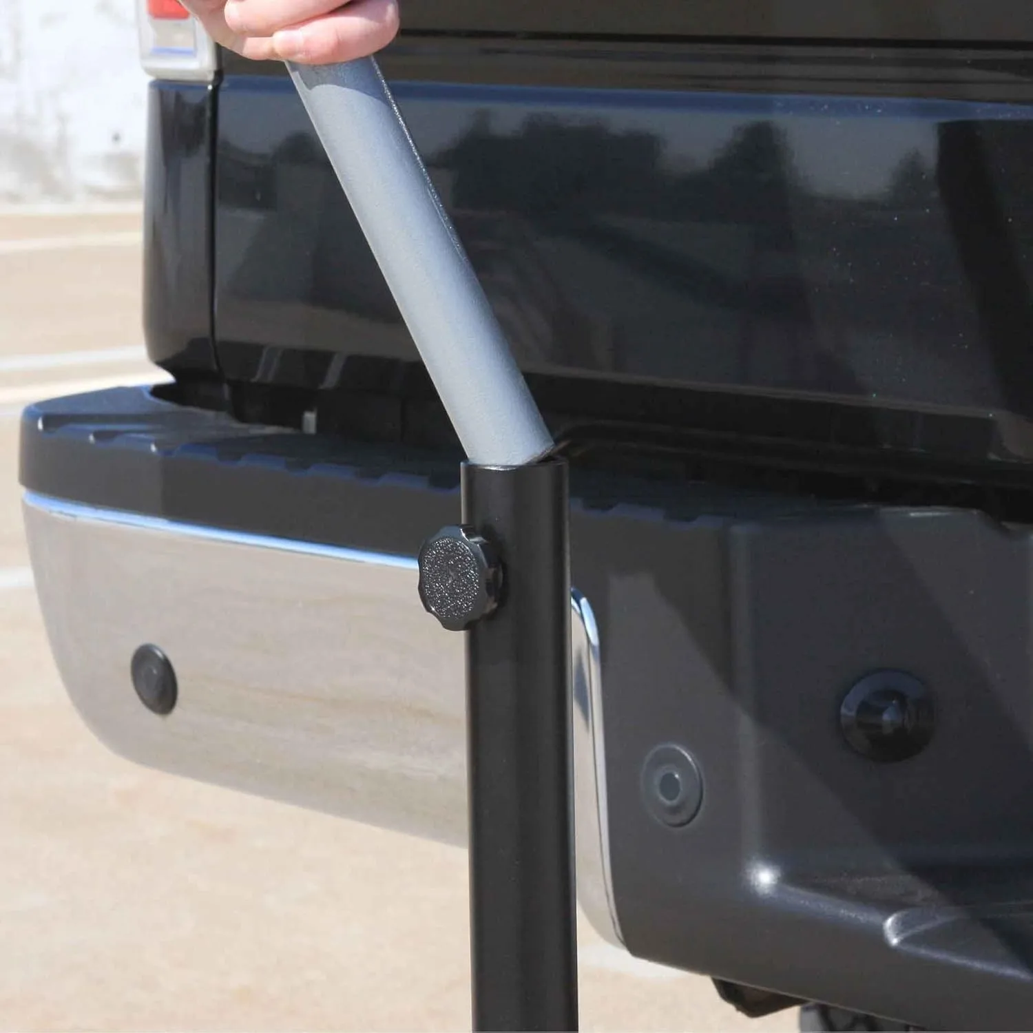 Ergodyne SHAX 6193 Umbrella Trailer Hitch Mount, 20in x 30in, Black