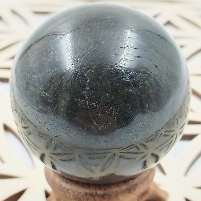 Esfera de Turmalina Negra