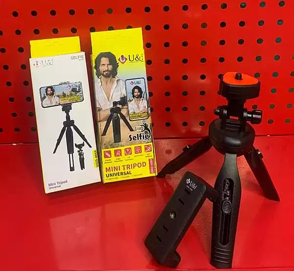 U & I SELFIE MINI TRIPOD UIGD-4059