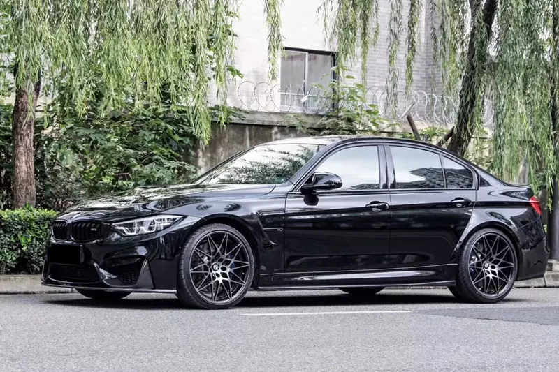 2014–2020 BMW M3 F80 VA Style Carbon Fiber Side Skirts