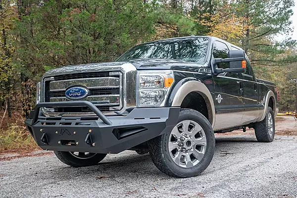 Fab Fours FS11-RS2562-1 Red Steel Front Bumper fits 11-16 Ford F-250 Super Duty - w/Pre-Runner Guard