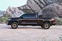 Fabtech - 2022 Tundra 4WD 3in UCA Kit w/Uniballs & Fr Shk Spcrs & Rr Air Bag Spcrs & Rr Stealth Shock (K7089M)