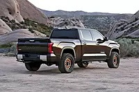 Fabtech - 2022 Tundra 4WD 3in UCA Kit w/Uniballs & Fr Shk Spcrs & Rr Air Bag Spcrs & Rr Stealth Shock (K7089M)