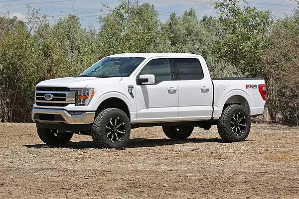 FABTECH 4PERF 2021 F150 4WD Box 2