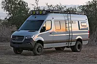 Fabtech AUX Shock Kit with PERF SHKS 2015-21 SPRINTER 3500 4WD K9012