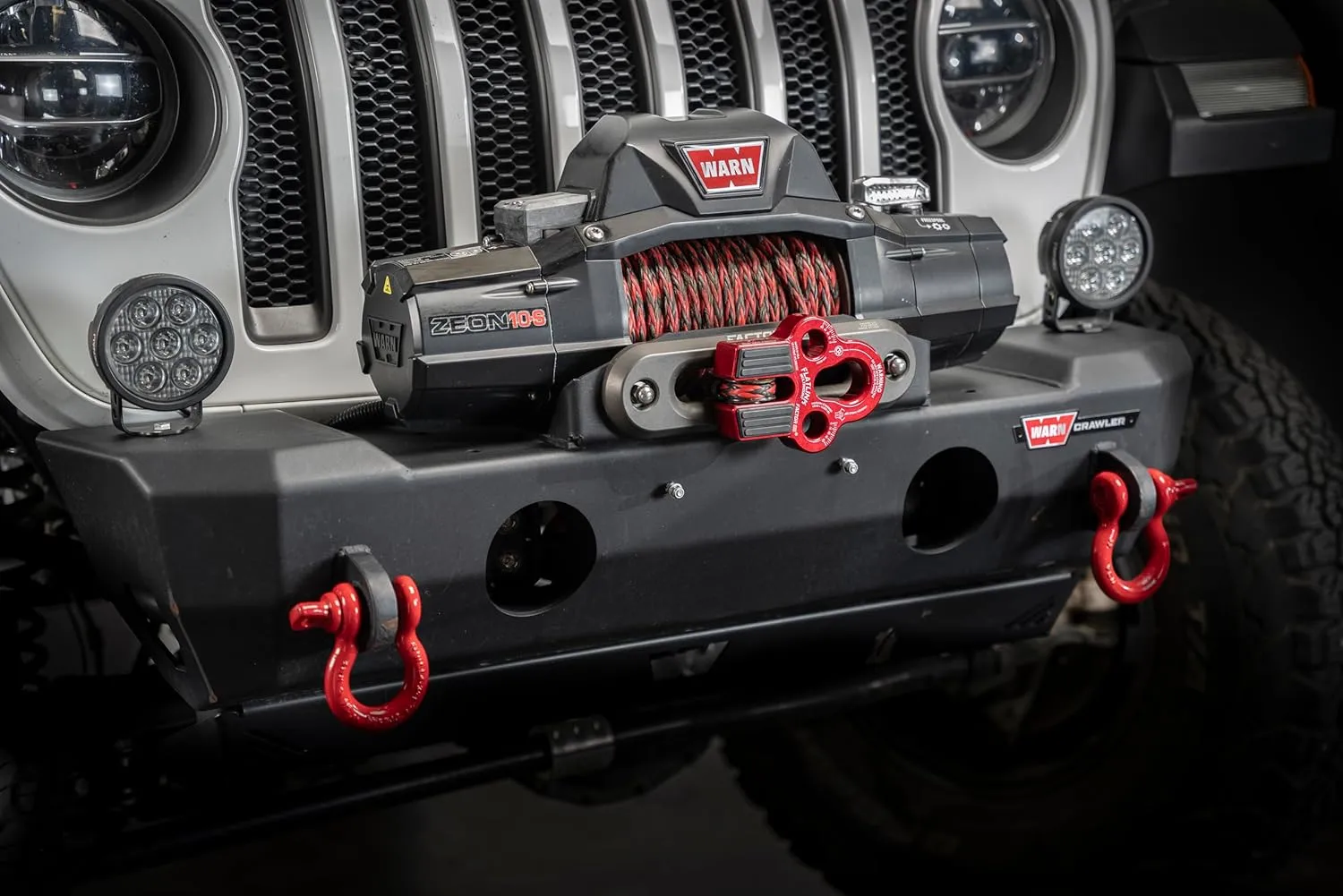 Factor 55 Flatlink Multi-Mount Winch Cable Shackle Mount, Designed for Steel Cables and Synthetic Winch Ropes with Load Capacity: 16,000 lbs - Red