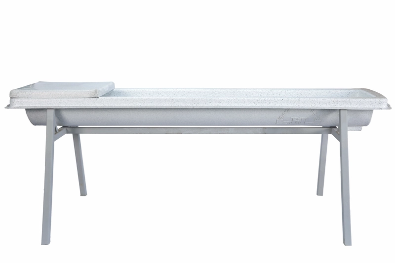 Farmex Drinker Trough 100L 80CM Linear water trough for camels and horses front