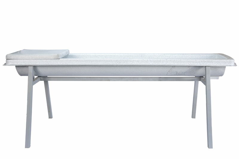 Farmex Drinker Trough 100L 80CM Linear water trough for camels and horses front