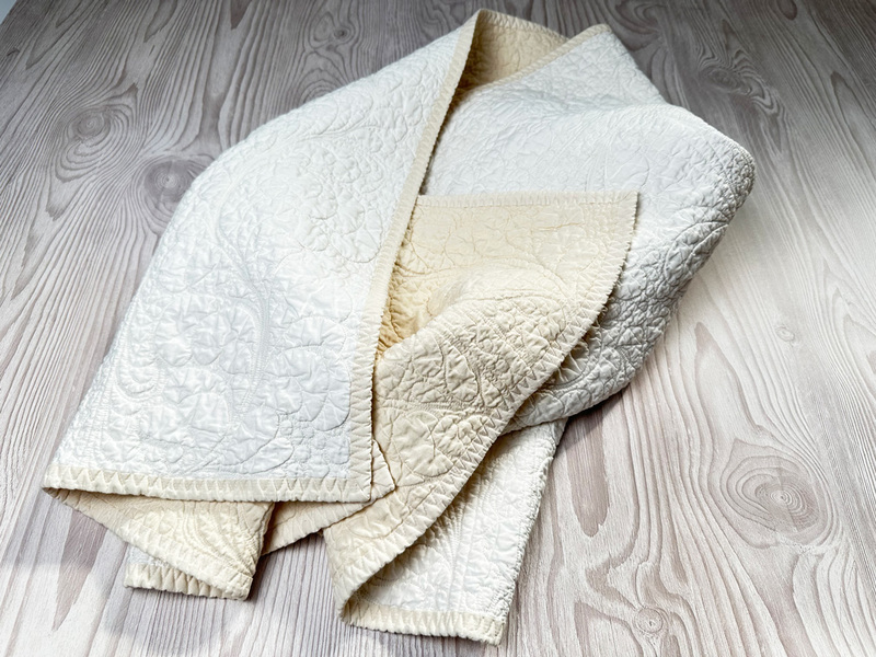 Warm White Farmhouse Quilts Throw