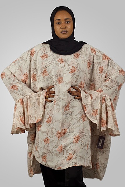 SOFT PETAL CAPE