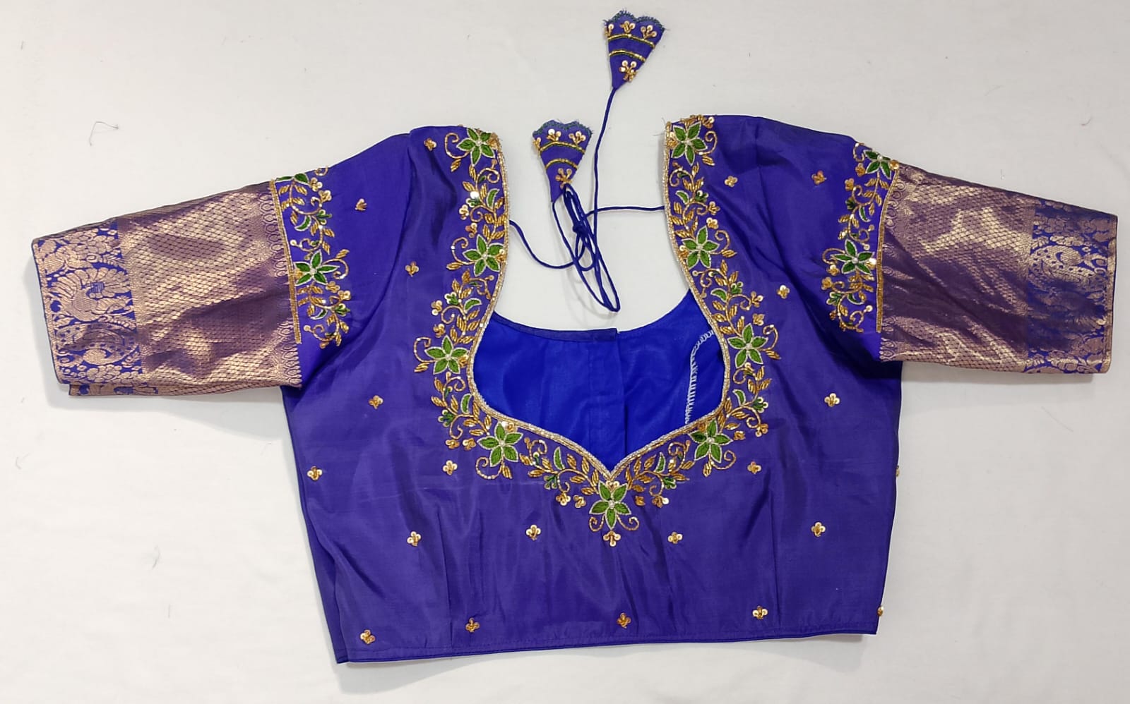 N192: Ready To Ship Beautiful Pure Kanchipattu Saree With Stitched Maggam Work Blouse