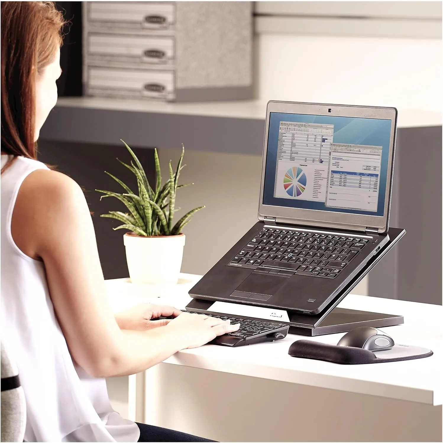 Fellowes Designer Suites Laptop Riser, Black (8038401)