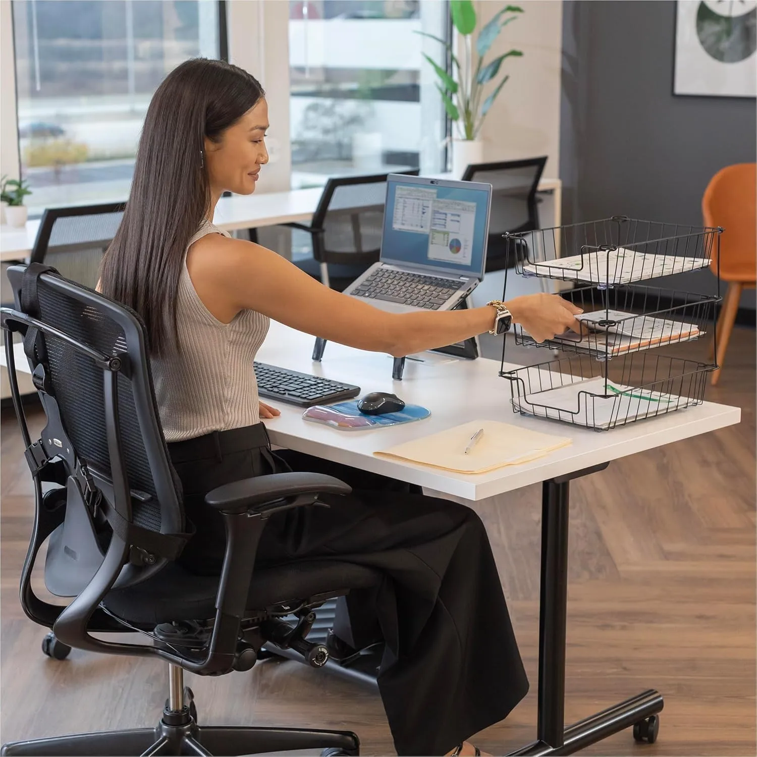 Fellowes Workstation Legal Size Wire Desk Tray, Black, 5" Deep (65112)