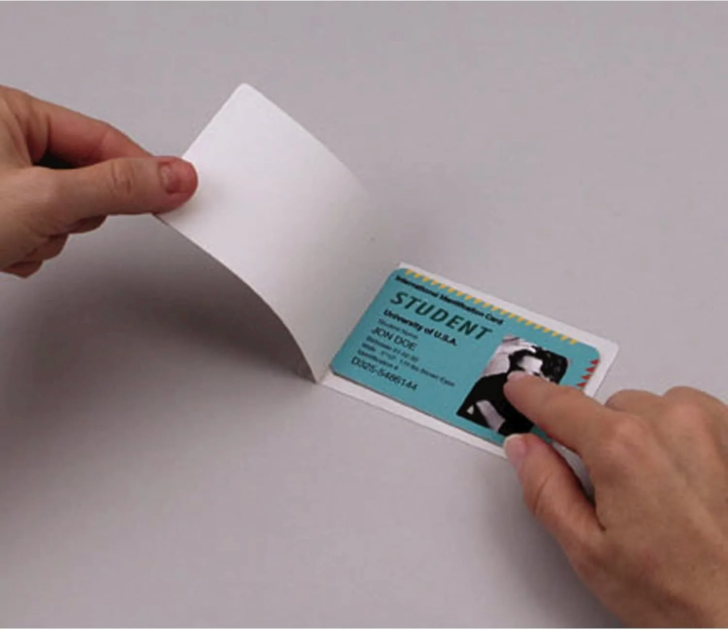 Fellowes Self-Adhesive Pouches - Photo, 5mil, 5 pack - Laminating Pouch/Sheet Size: 6.25inx 5 mil Thickness - Type G