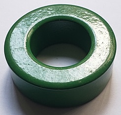 T64 X 23 X 15 FERRITE CORE GREEN (USED)