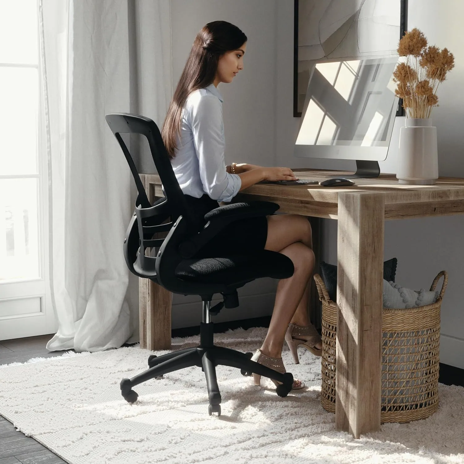 Flash Furniture Kelista Mid-Back Mesh Swivel Office Chair