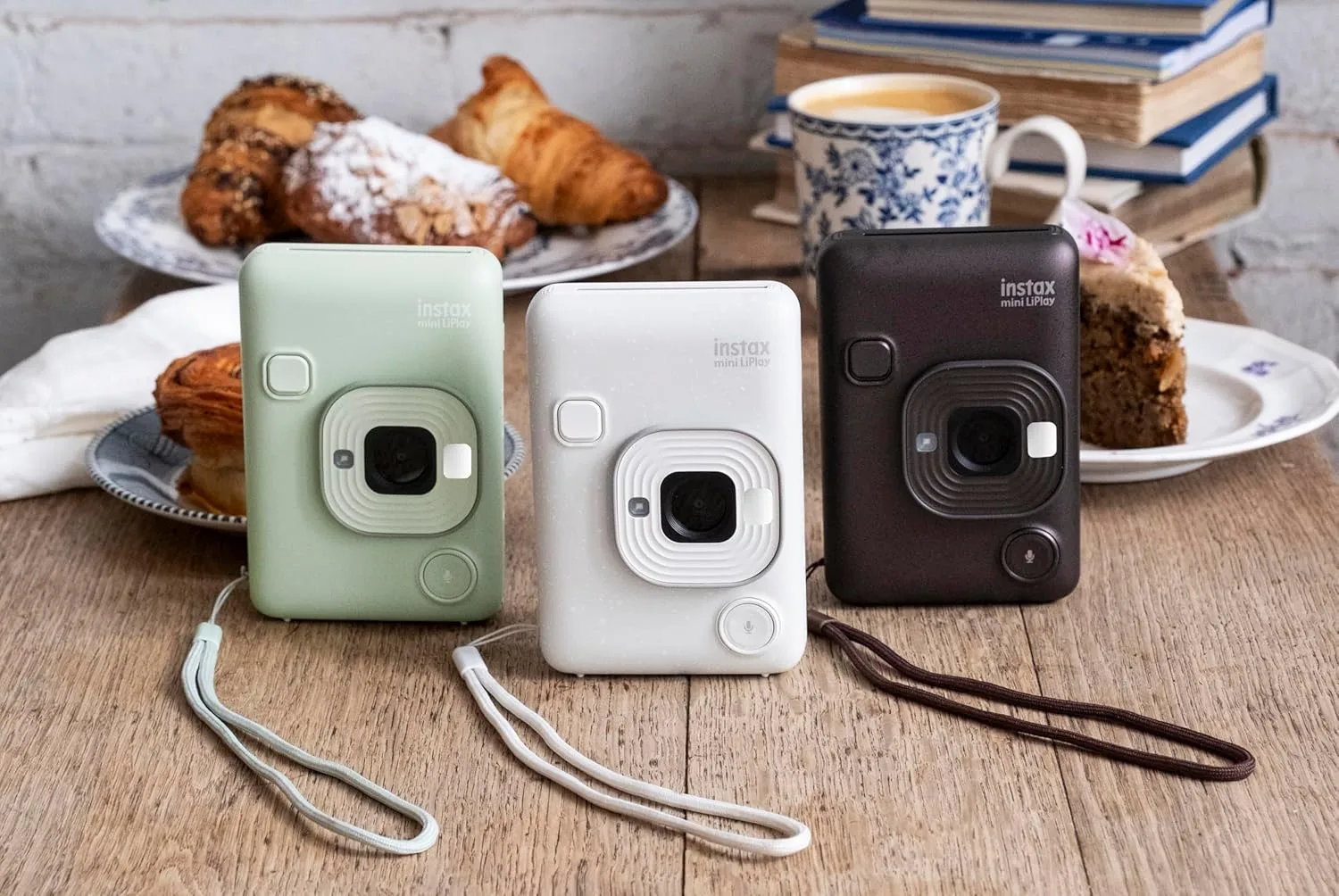 Fujifilm INSTAX Mini LIPLAY Hybrid Instant Camera - Misty White