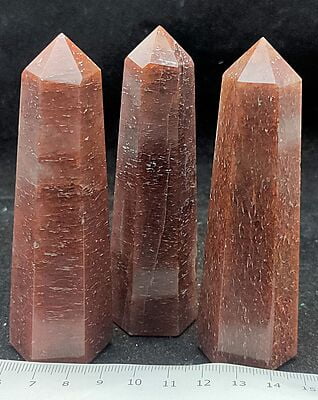 Red Quartz generator (Reg) 9-10cm Red Quartz generator (Reg) 9-10cm