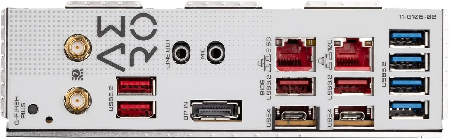 GIGABYTE TRX50 AERO D sTR5 AMD TRX50 E-ATX DDR5 Motherboard
