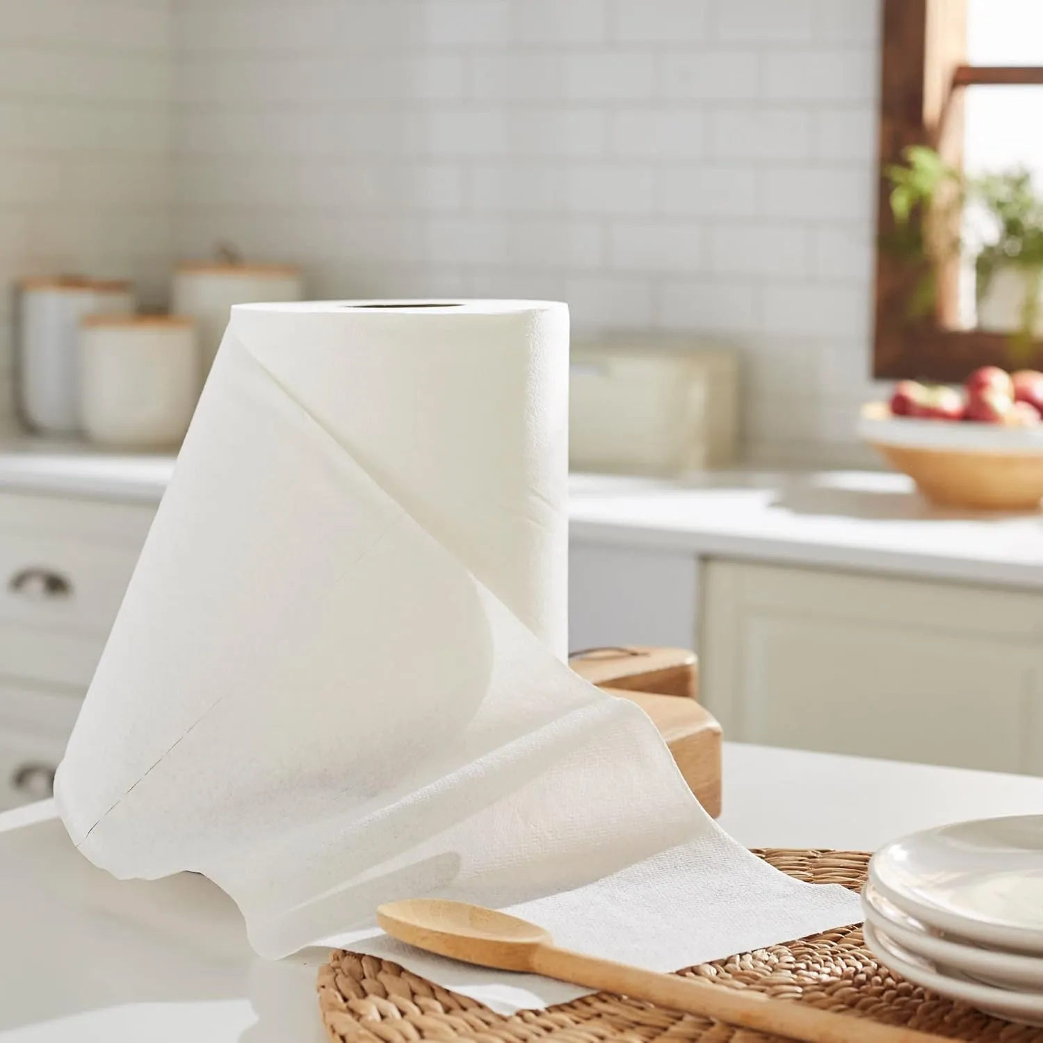 SofPull Centerpull High-Capacity Paper Towels, White, 4 Rolls/Case, 560 Sheets/Roll