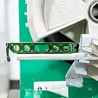 Greenlee L107 Electrician's Magnetic Torpedo Level with Conduit Bending Offset Aid, Green