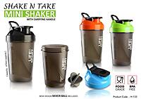 Shake n Take: Mini shaker with Handle