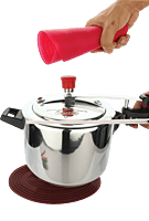 Silicon heat resistant, anti-slip mat for kitchen