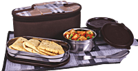 Zippy Trio: Lunch bag with 2 SS round containers, 1 SS long container, Spoon, Fork and Tablemat