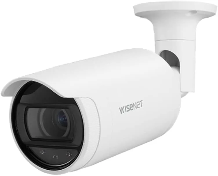 Hanwha Techwin 9ANO-L7082R 4 Megapixel Network Camera, 98.43’ Infrared Night Vision, Hallway View (90⁰/270⁰), LDC Support