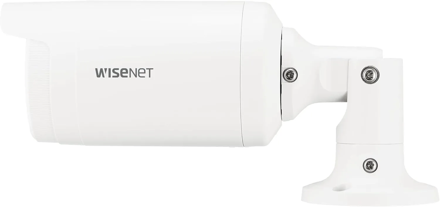 HANWHA ANO-L7012R Wisenet IR Bullet Camera, White; 4MP Resolution; 1/3" CMOS Sensor; IR Visibility Up to 65.6 feet