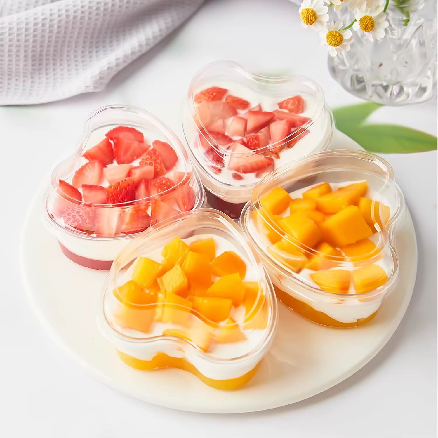 150ml HEART ACRYLIC DESSERT CUP CUP WITH LID