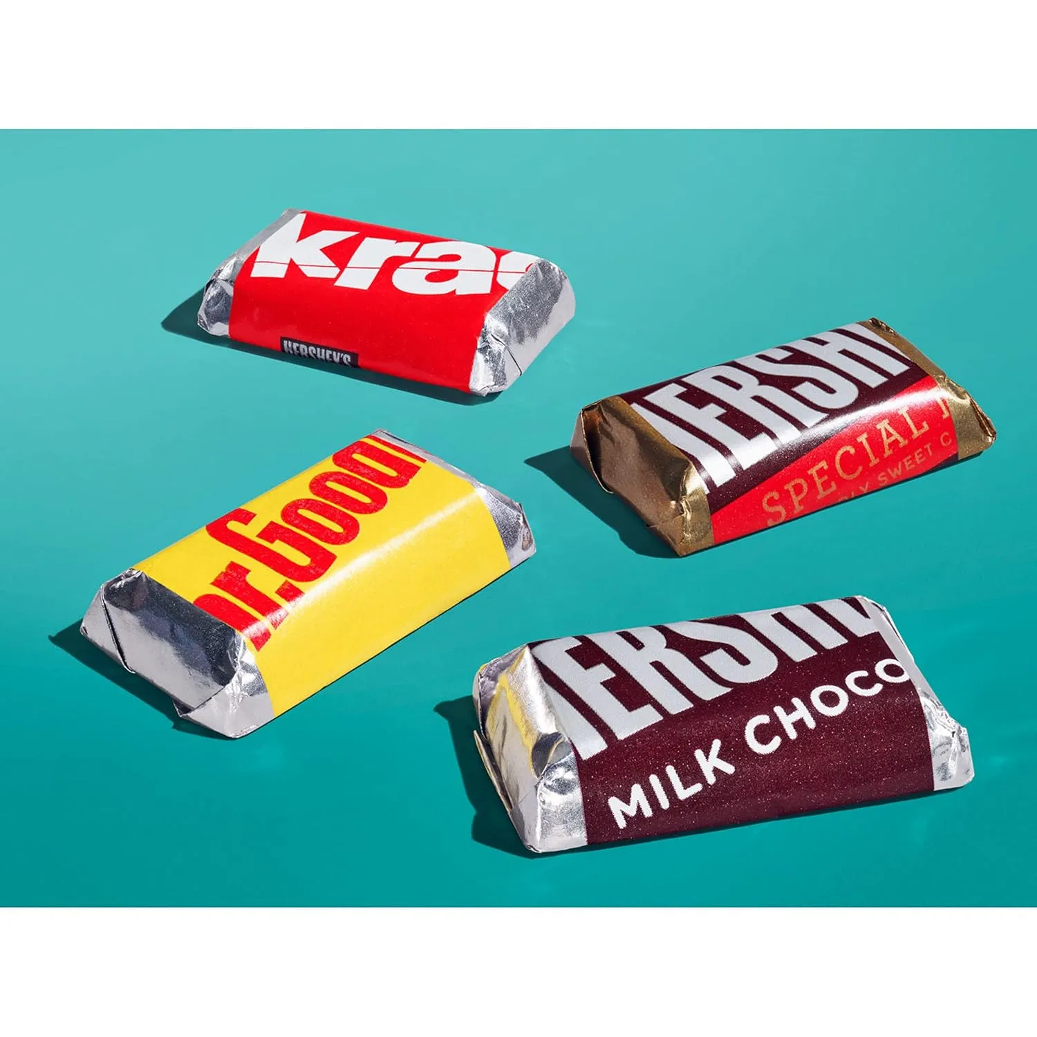 HERSHEY'S Miniatures Assorted Chocolate Candy Family Pack, 17.6 oz 17.6 Ounce (Pack of 1)