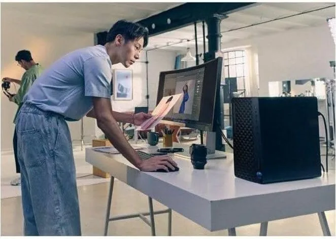 HP EliteDesk 8 G1i Desktop Computer - Intel Core Ultra 7 265 - vPro Technology - 32 GB - 1 TB SSD - Tower - Jack Black