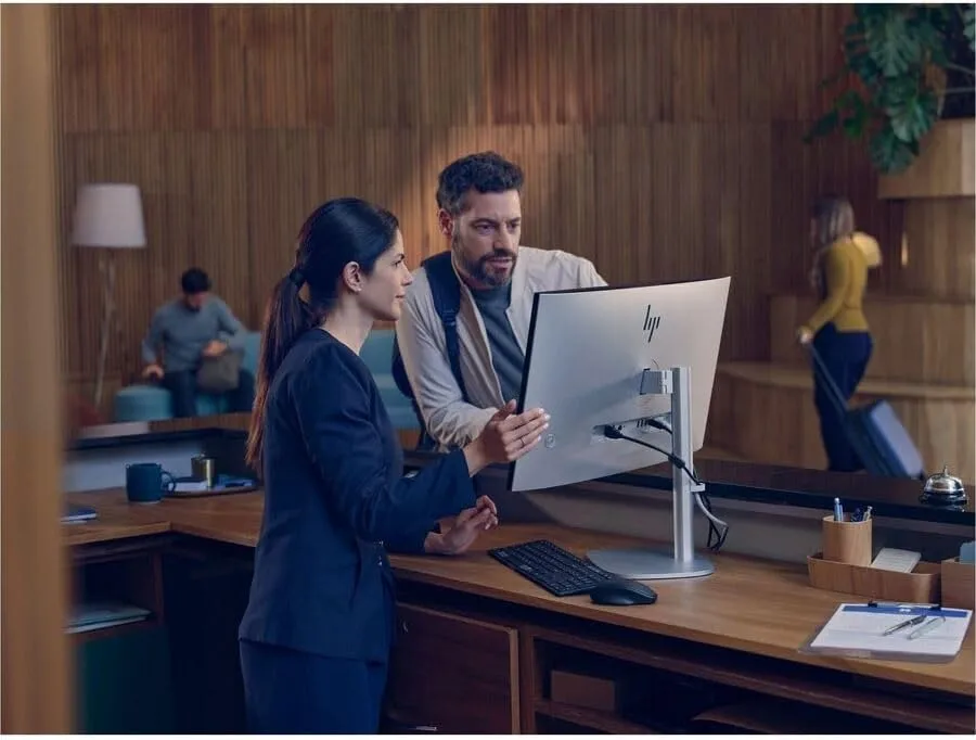 HP EliteStudio 8 AiO G1i All-in-One Computer - Intel Core Ultra 7 - 16GB - 512GB SSD - 23.8" Touchscreen