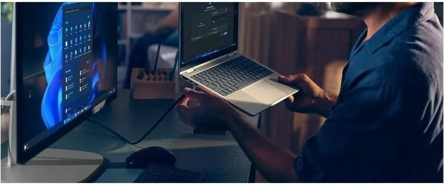 HP EliteStudio 8 AiO G1i All-in-One Computer - Intel Core Ultra 7 - 16GB - 512GB SSD - 23.8" Touchscreen