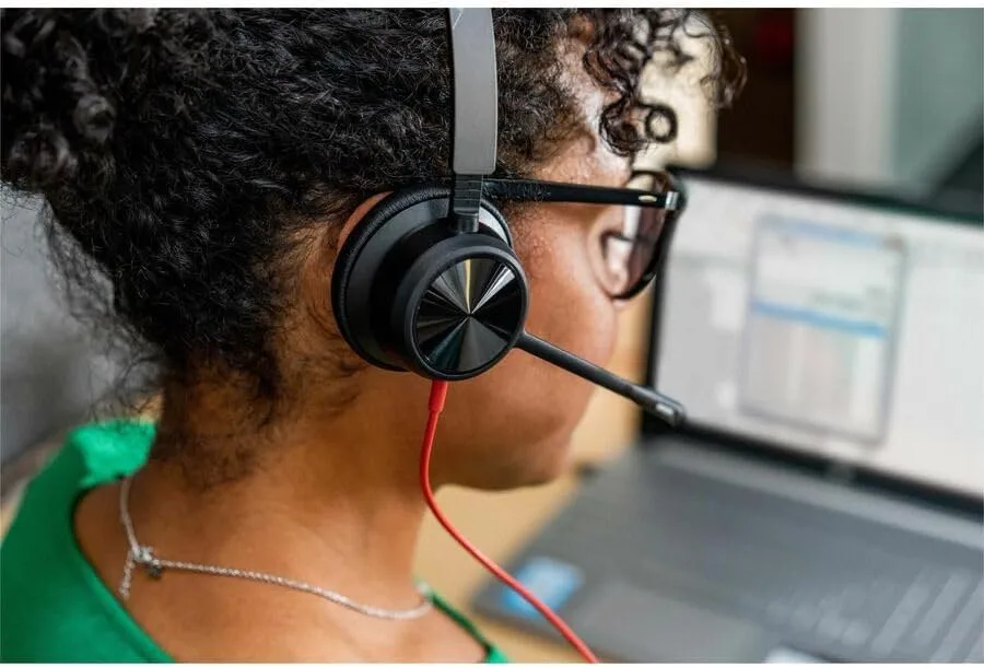 Poly Blackwire 8225 Headset - USB-C - Microsoft Teams Certified
