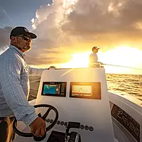 Humminbird XPLORE GPS Fish Finder with MEGA Side Imaging+ & HD Touchscreen