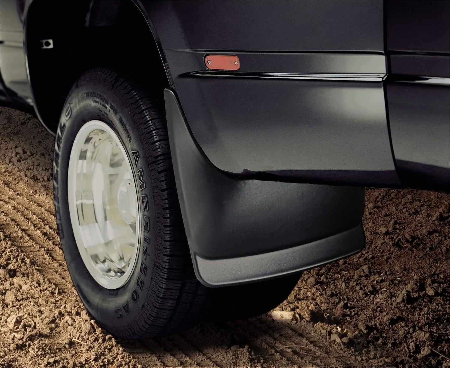HUSKY LINERS Mud Guards (Vehicle-Specific) for 2007-2013 Silverado & 2007-2014 Sierra