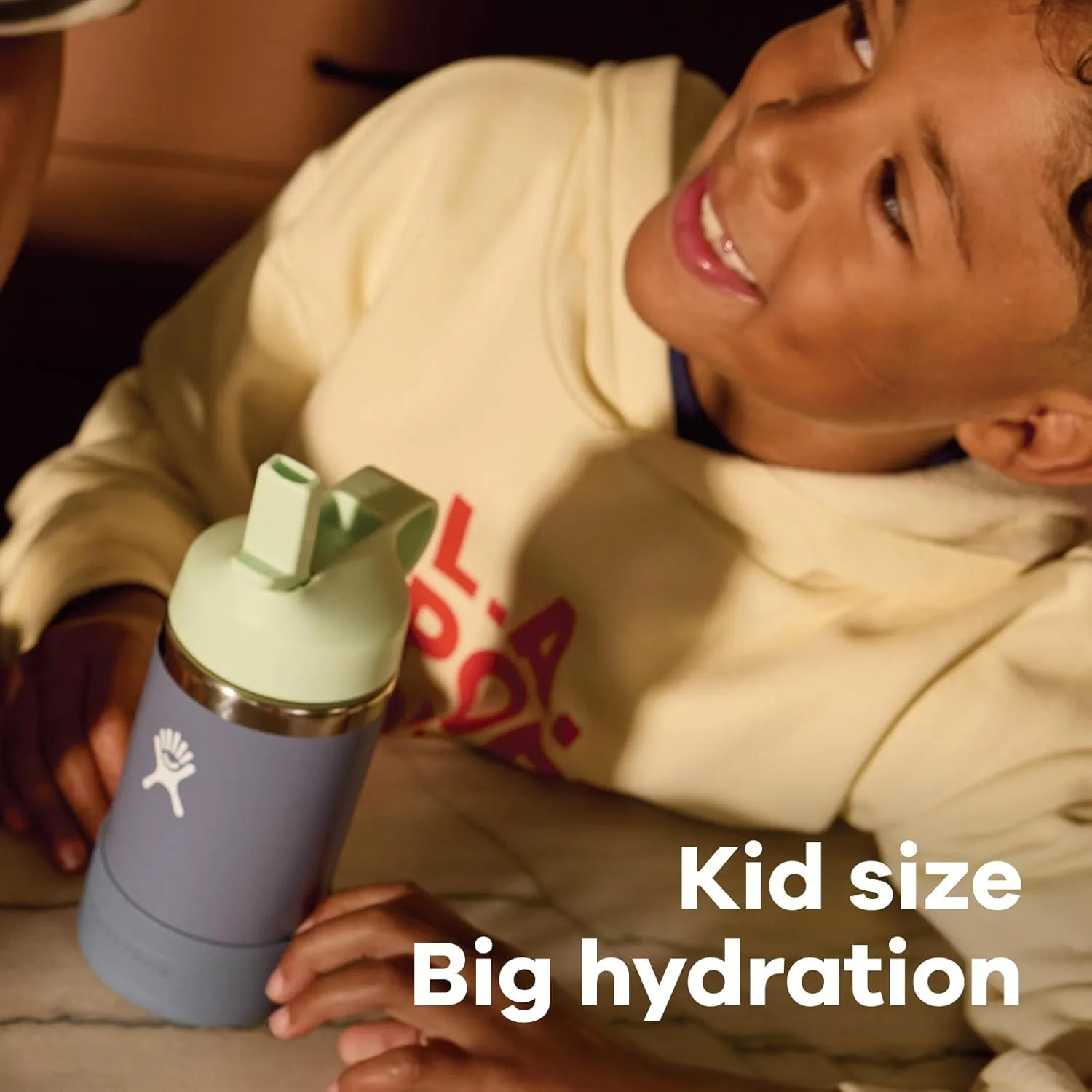HYDRO FLASK Kids Water Bottle - 12 oz Stainless Steel Insulated with Straw Cap